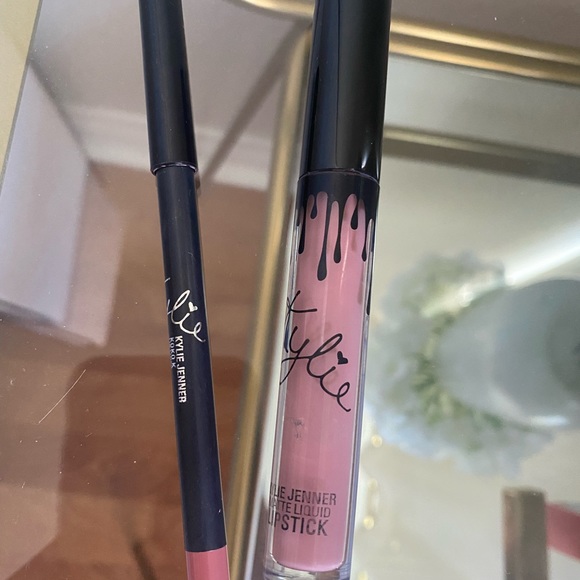 Kylie Cosmetics Koko K lip kit
